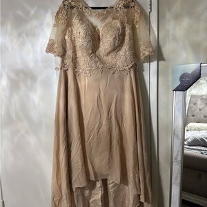 Cream Asymmetrical High-Low Gown with Sweetheart Neckline